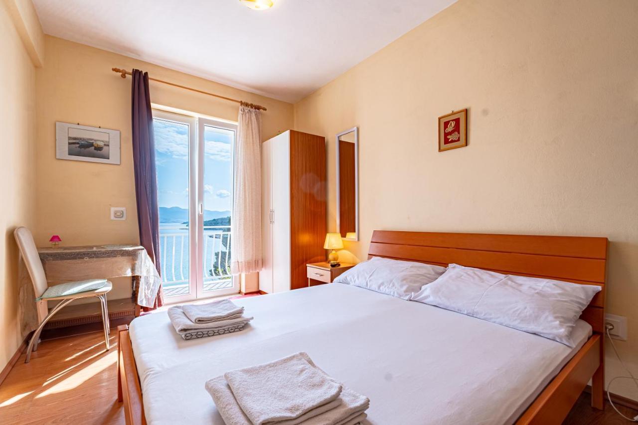 Siriscevic Apartment กอร์จูลา ภายนอก รูปภาพ